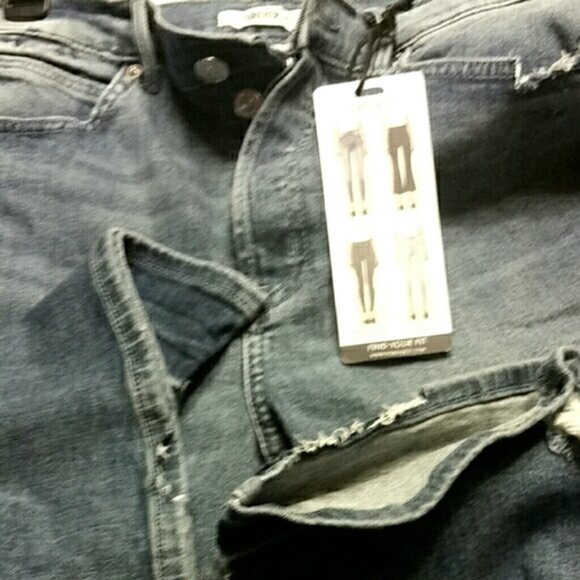 New Forever 21 High Rise Flare Ankle Jeans - Picture 11 of 11